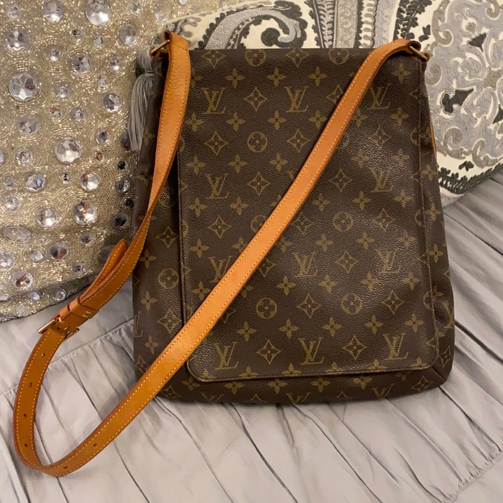 Louis Vuitton Musette Gm, Monogram Canvas